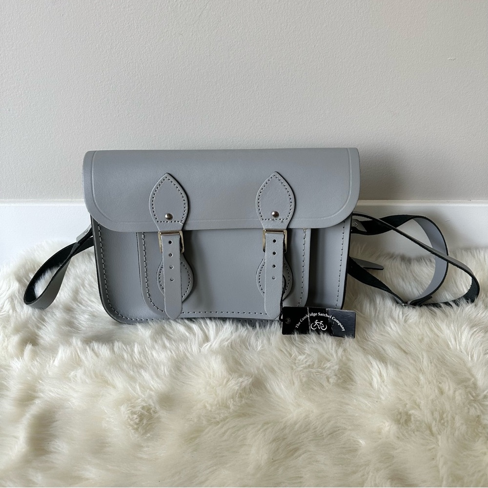 NWT Cambridge Satchel 11”